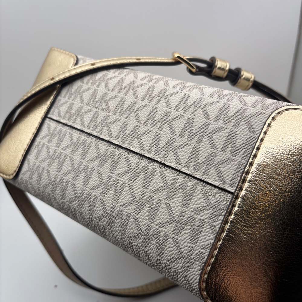 Michael Kors Satchel Women Small Vanilla Monogram Structured Modern - Picture 9 of 12